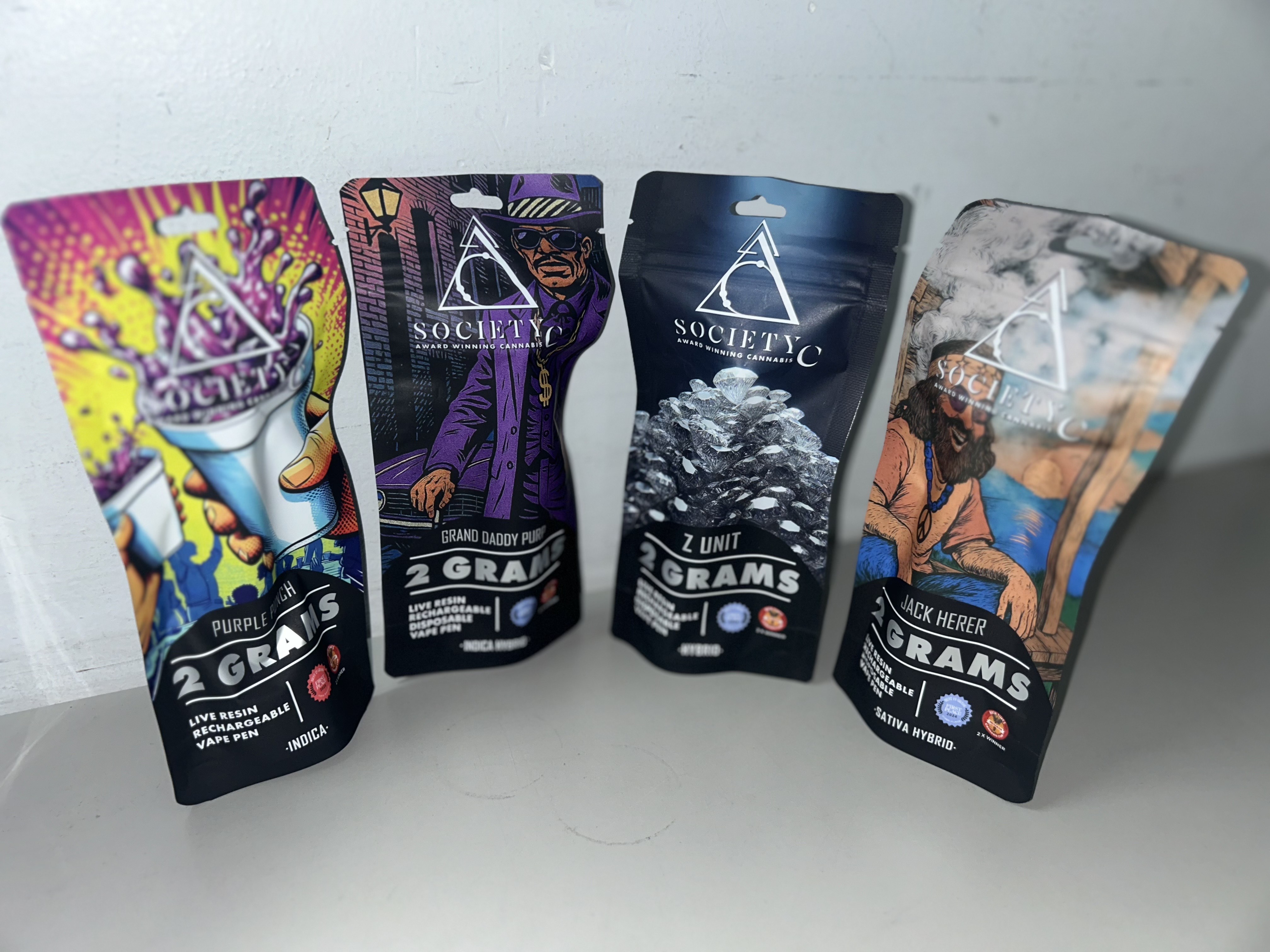 Society C – Live Resin 2G Rechargeable Disposables