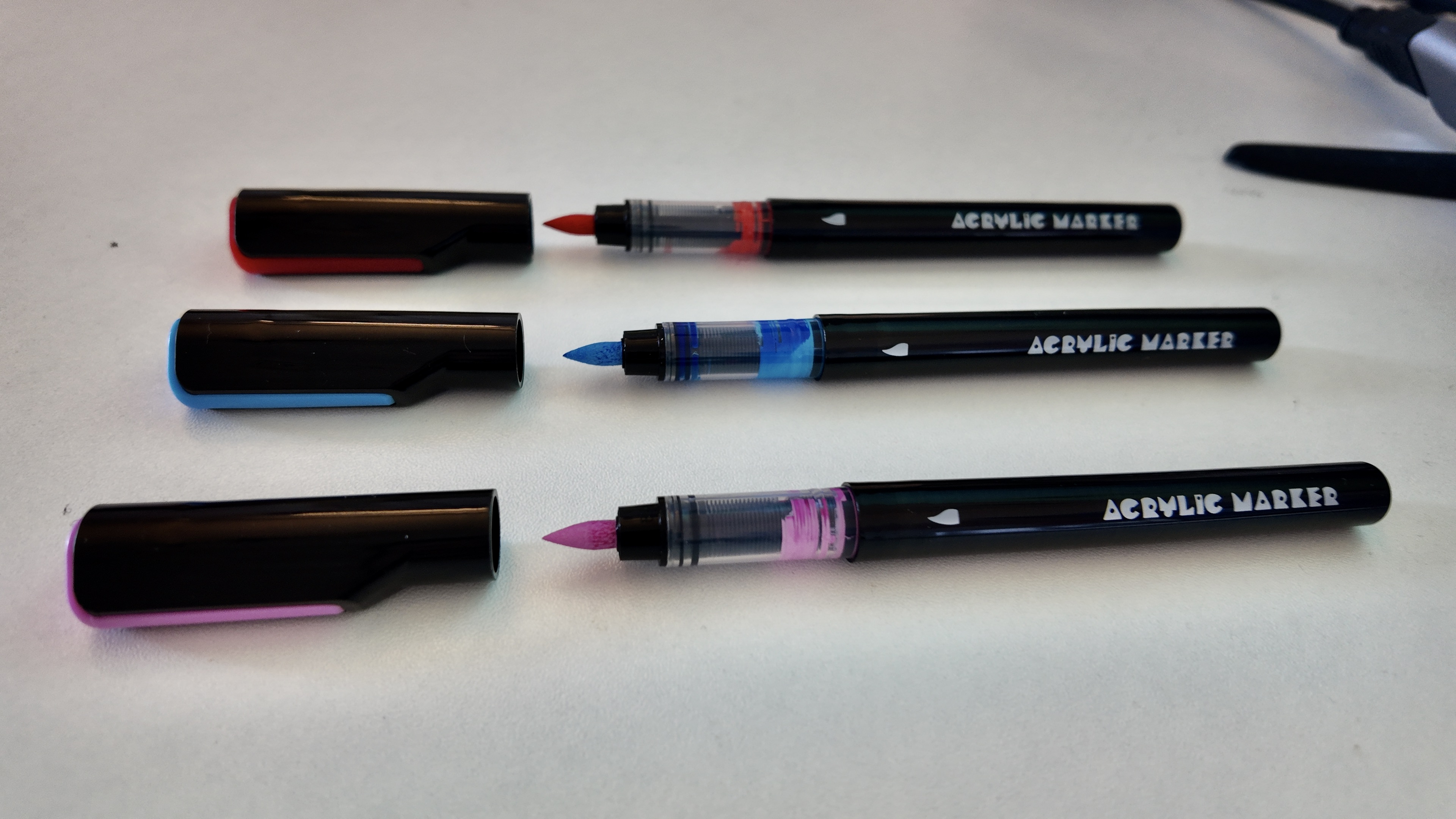 Deli Direct Liquid Acrylic Marker Pen Set - 24 Colours 