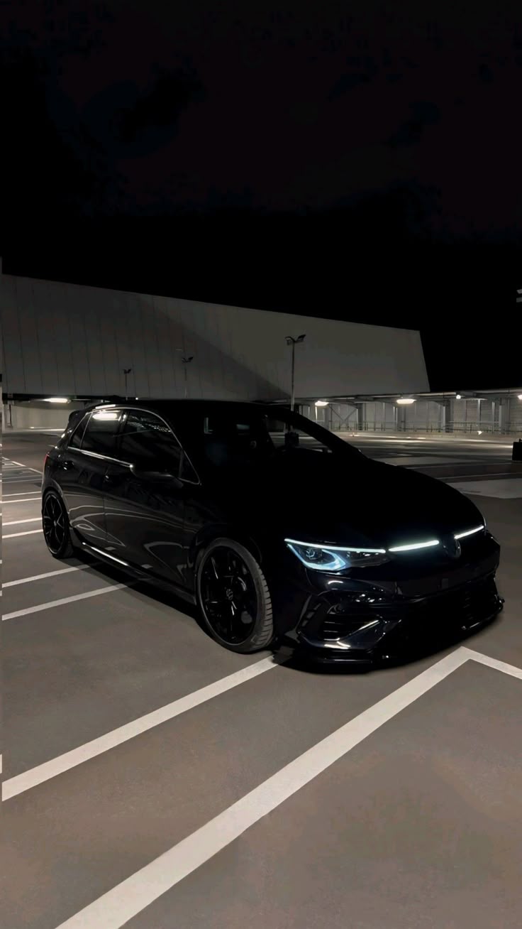 Volkswagen Golf 8 r