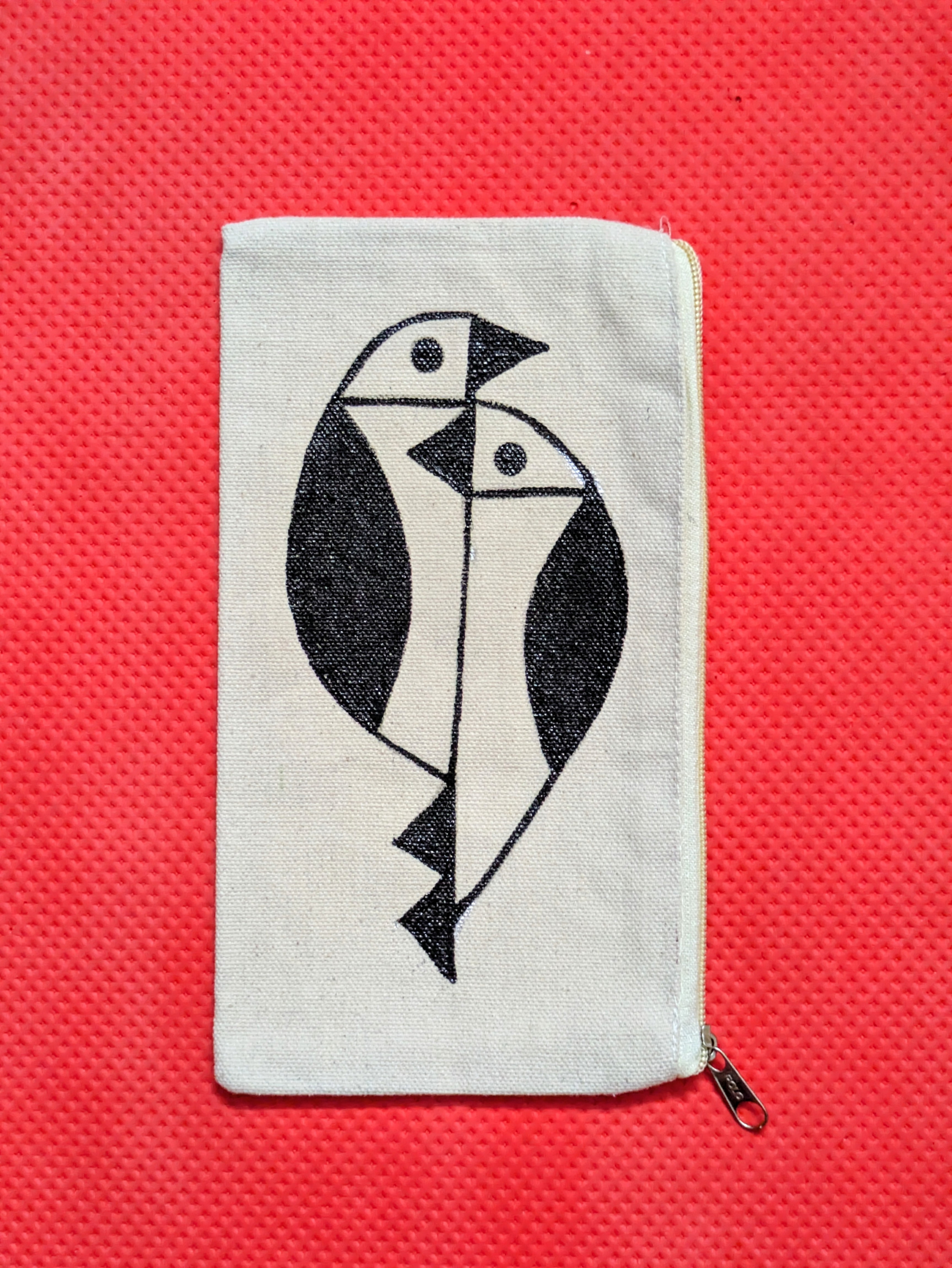 Stitch & Shade Pouch