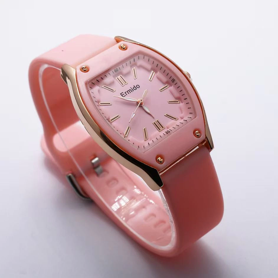 Silicone Quartz Watch for Women — Luminous Barrel-Shaped Fashion Student Gift Watch — Retro.