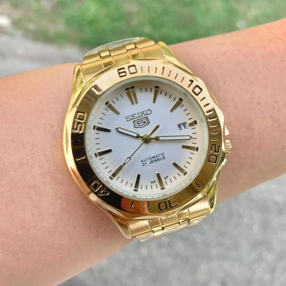 Seiko 5 Sports Men’s Watch — Automatic 21 Jewels, Date Display, Black Dial, Silver Stainless Steel