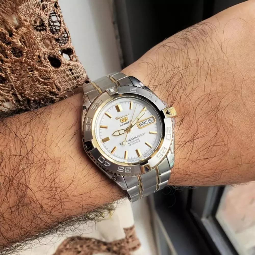 Seiko 5 Sports Expensive With Day & Date Automatic Hand Movement White Dial Watch For Men(Two-Tone)