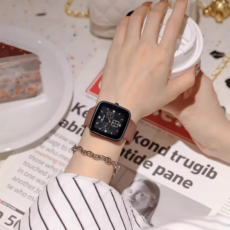 Waterproof Quartz Watch with Silicone Band — Unisex Fashion Watch for Men & Women, Ideal Christmas Gift — Buy 1 Get 1 Free.