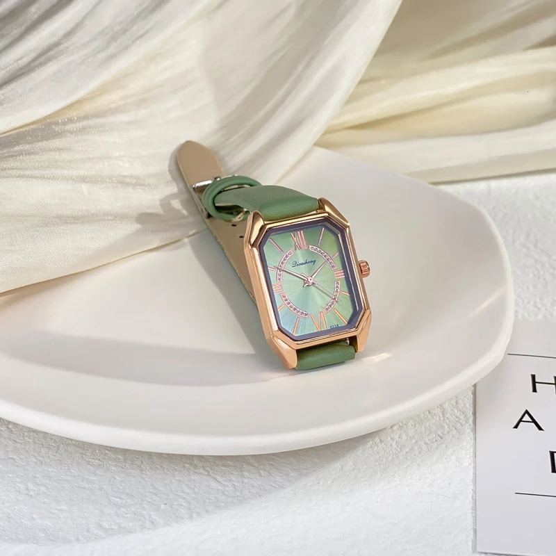 Vintage Women’s Watch — Green Square Seiko-Style Design with Diamond Detail, Elegant Ladies Watch — New Store Offer.