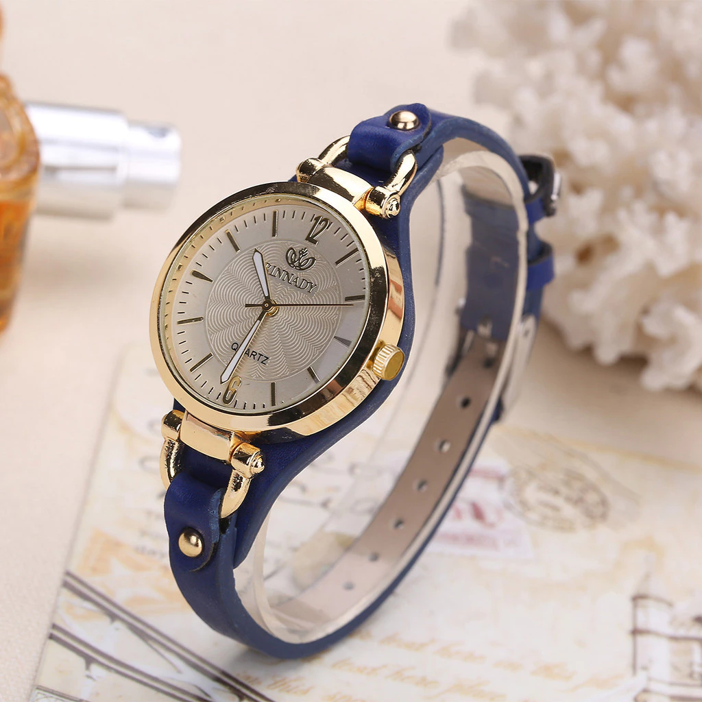 Women’s Quartz Watch with Unique Integrated Leather Strap — Fashionable & Versatile, Perfect Christmas Gift — Chic.