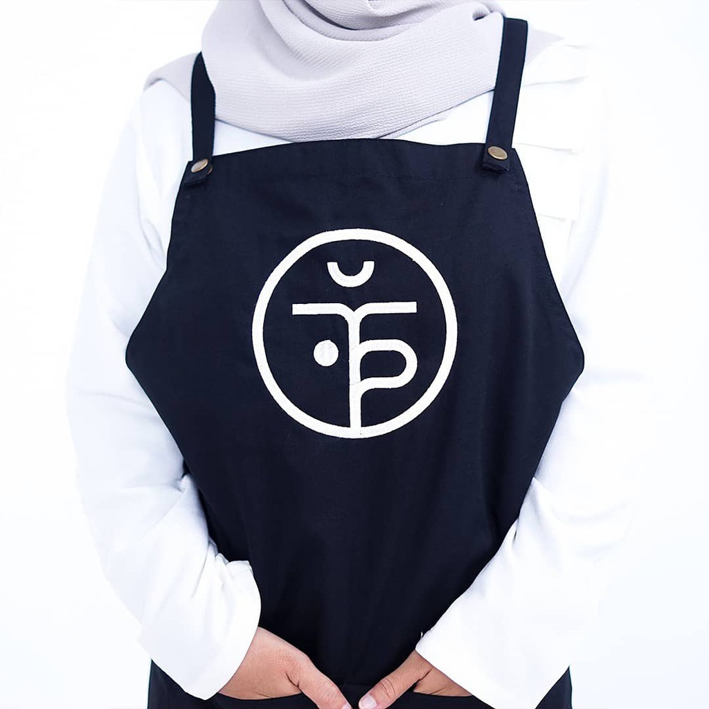 Bordir Custom Logo Nama Usaha di Apron / Celemek