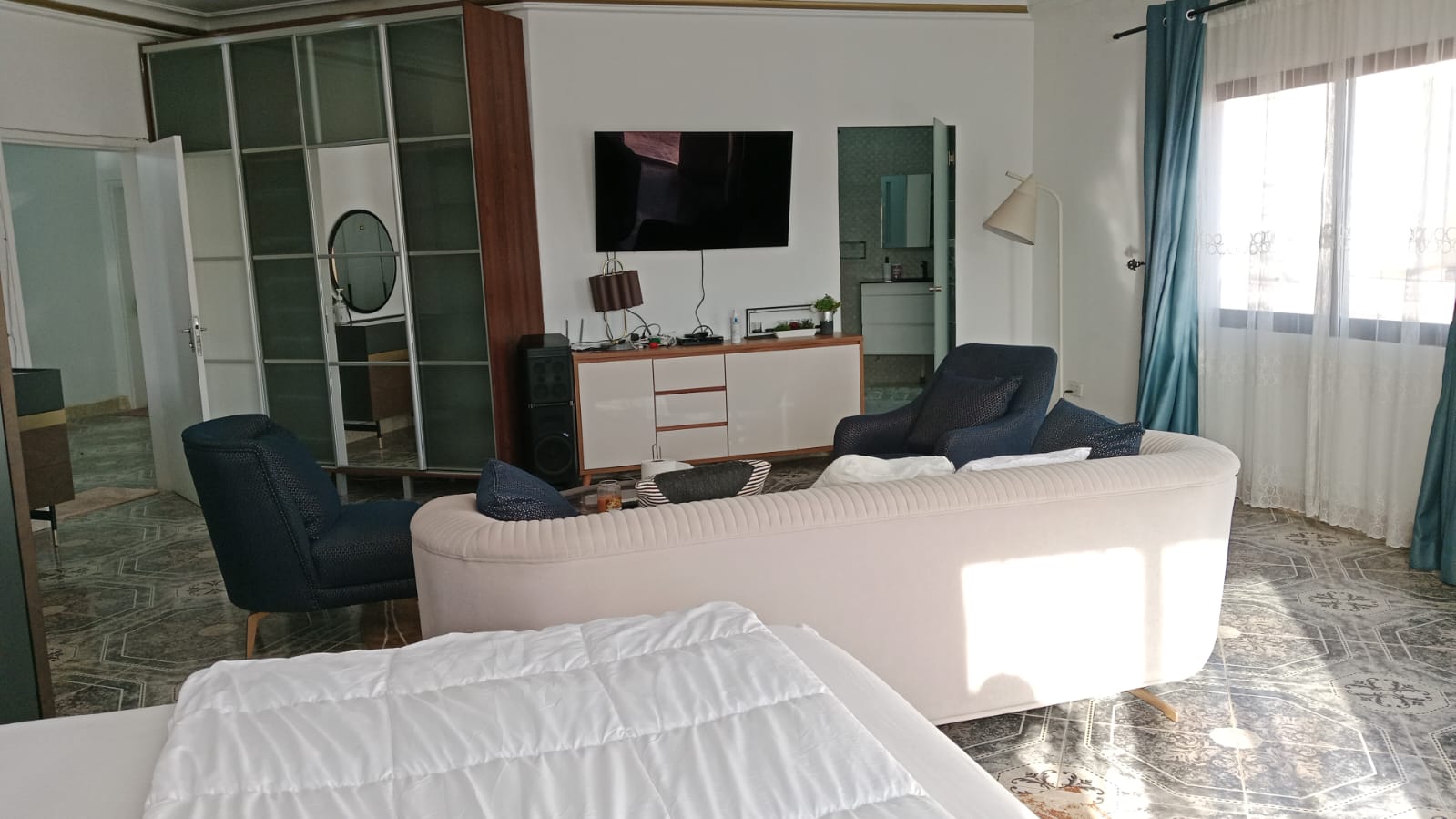 Modern Luxury loft with bathroom and a/c