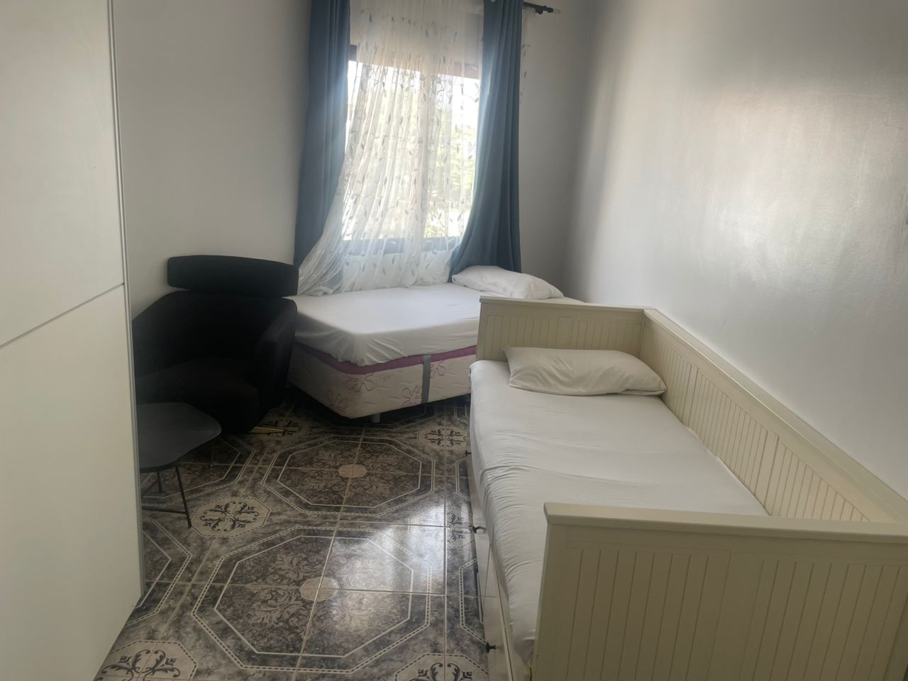 Family apartament 2º floor, with salon , 2 badrooms, 2 bathrooms, a/c and big terrace