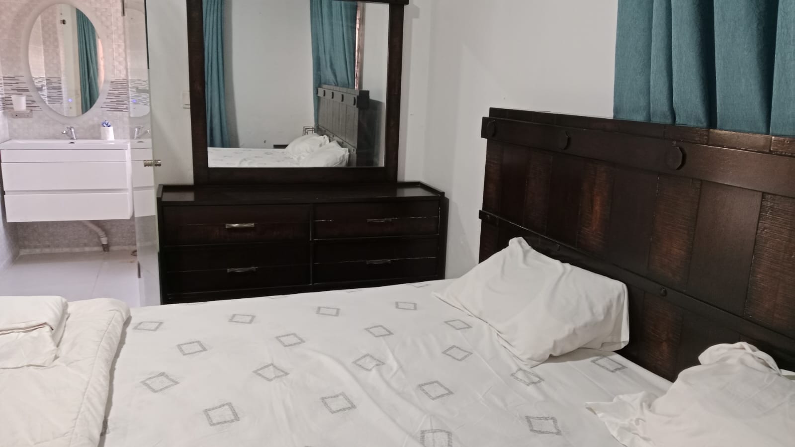 Classic Double Room 1 -  groundfloor with bathroom and a/c