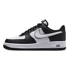Tênis Nike Air Force 1