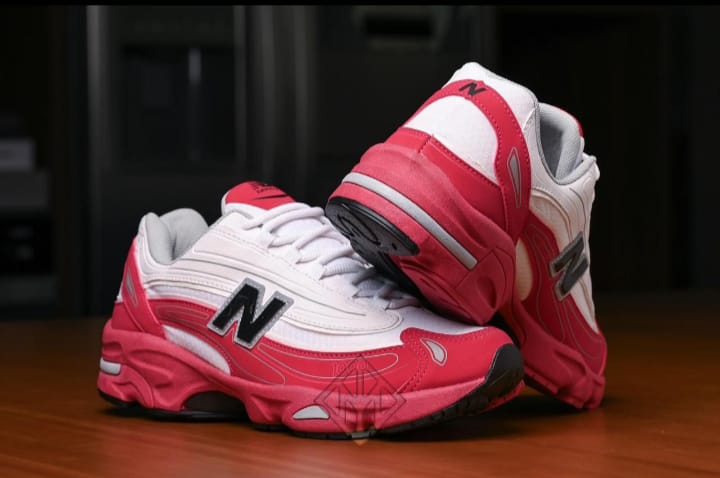 Tênis New Balance 1000