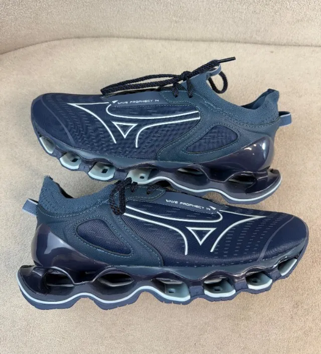 Tênis masculino Mizuno