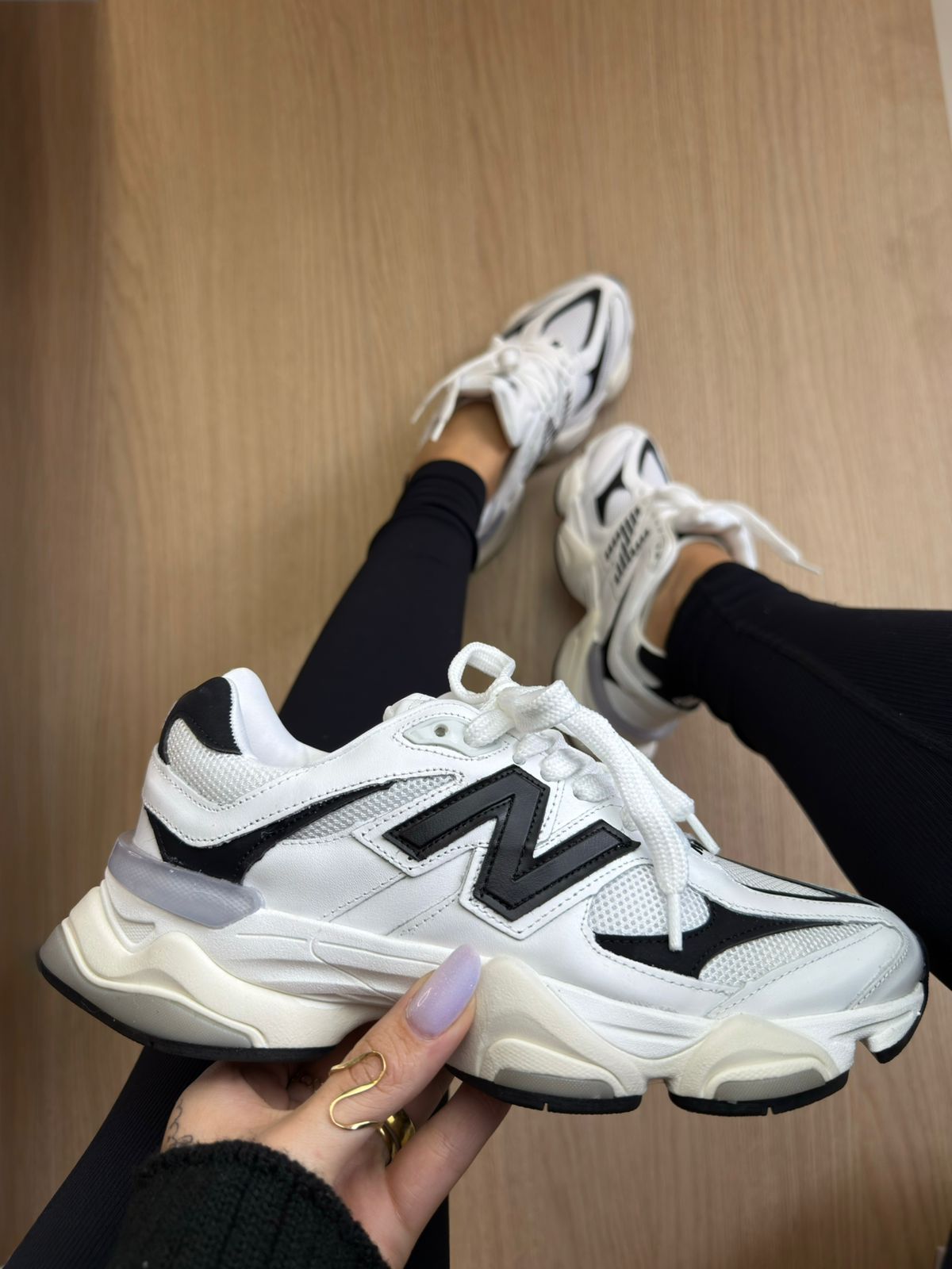 Tênis New Balance Branco