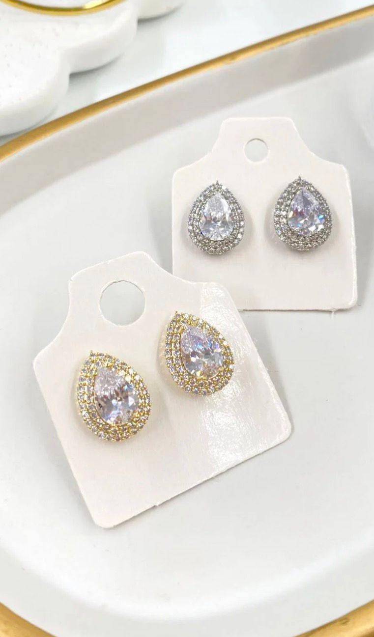 Brincos de gota cravejados com zirconia e citrino