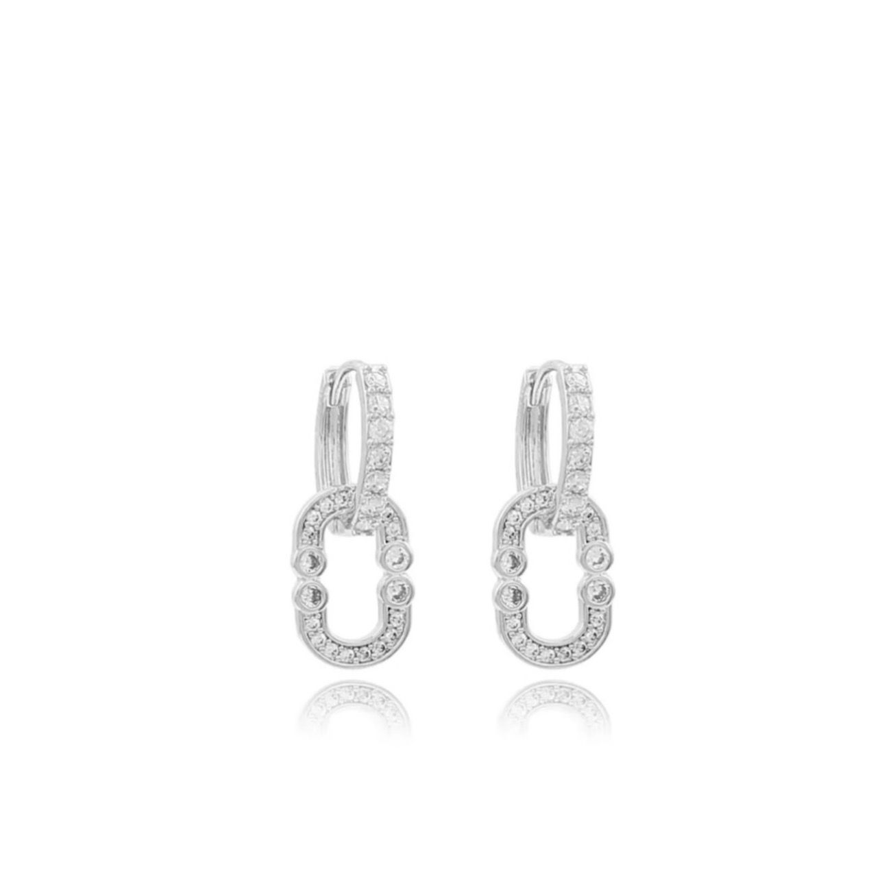 Brincos folhado a prata com zircônias