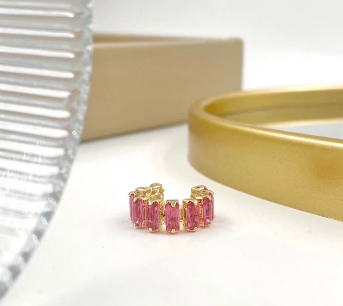 EAR CUFF folhado a ouro com Zircônias Rosa