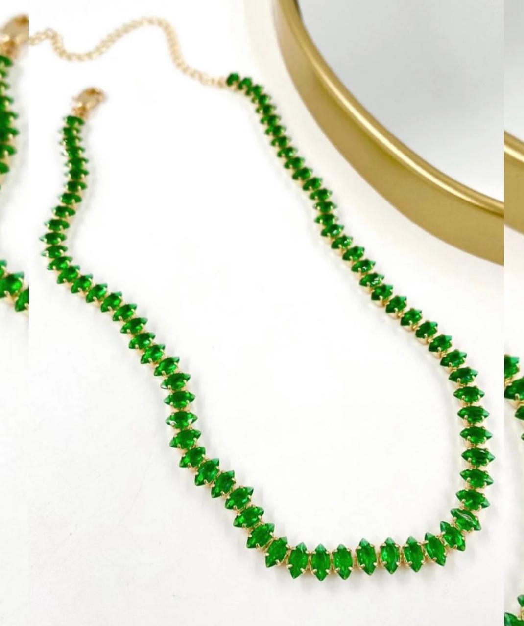 Colar riviera folhado a ouro com zirconias verdes