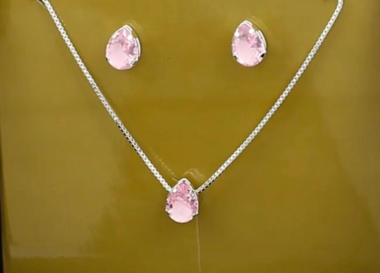 Conjunto folhado a prata com zirconias rosa