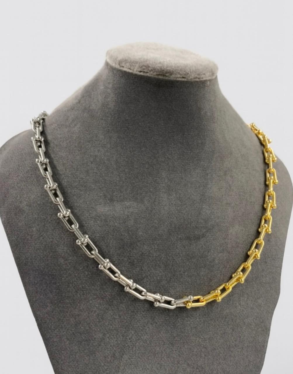 Colar Bicolor mix de banhos 