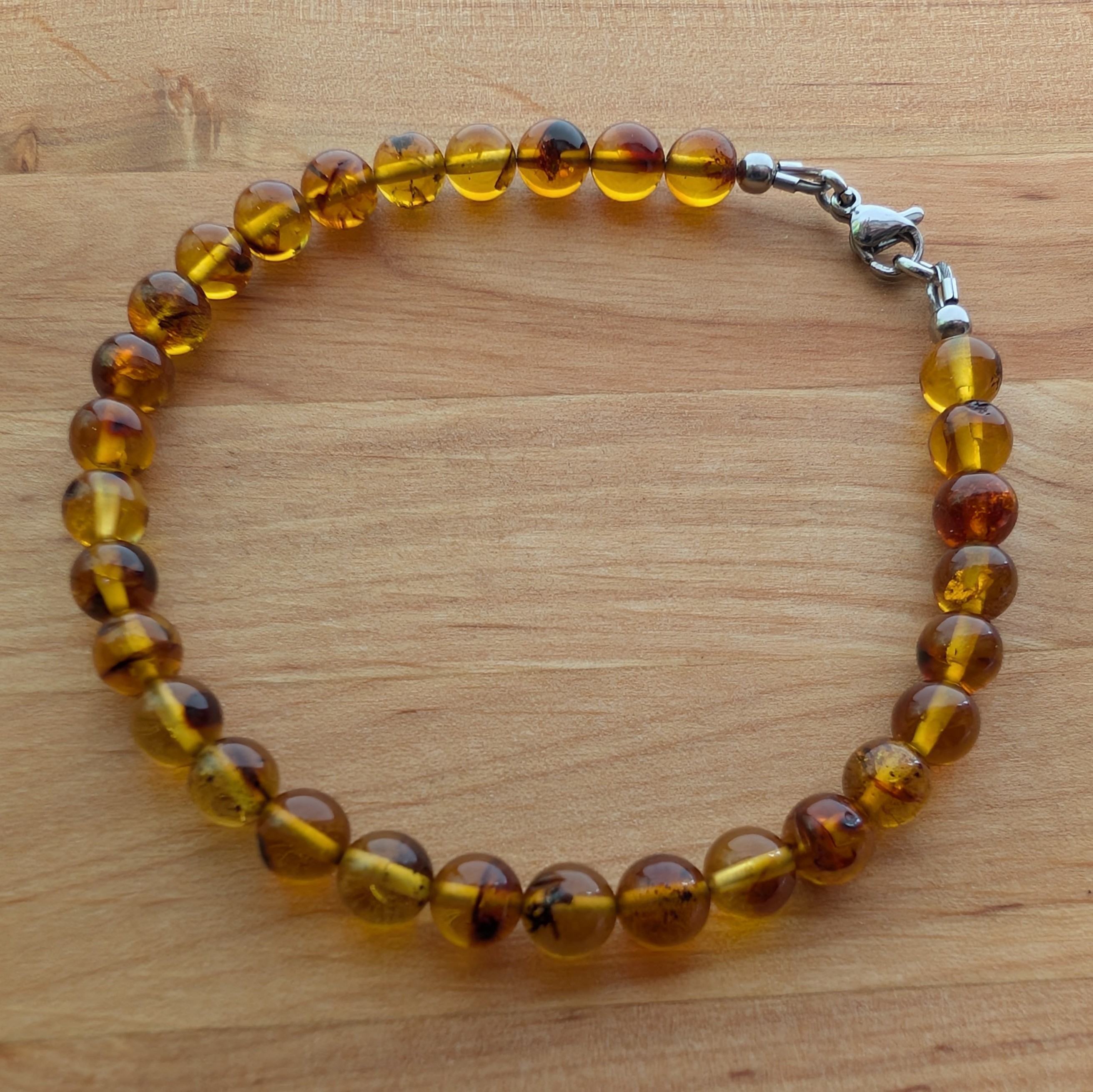 Indonesian Amber 8mm Clasped Bead Bracelet