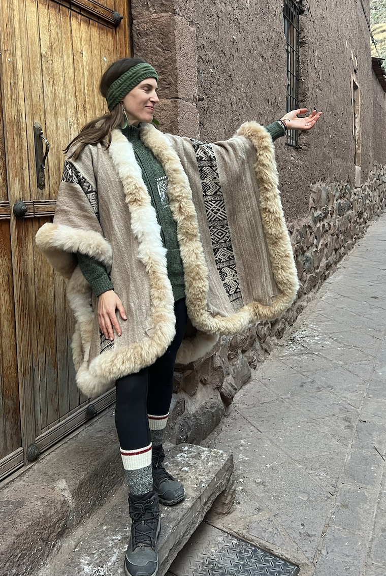 Handmade Baby Alpaca Poncho Beige