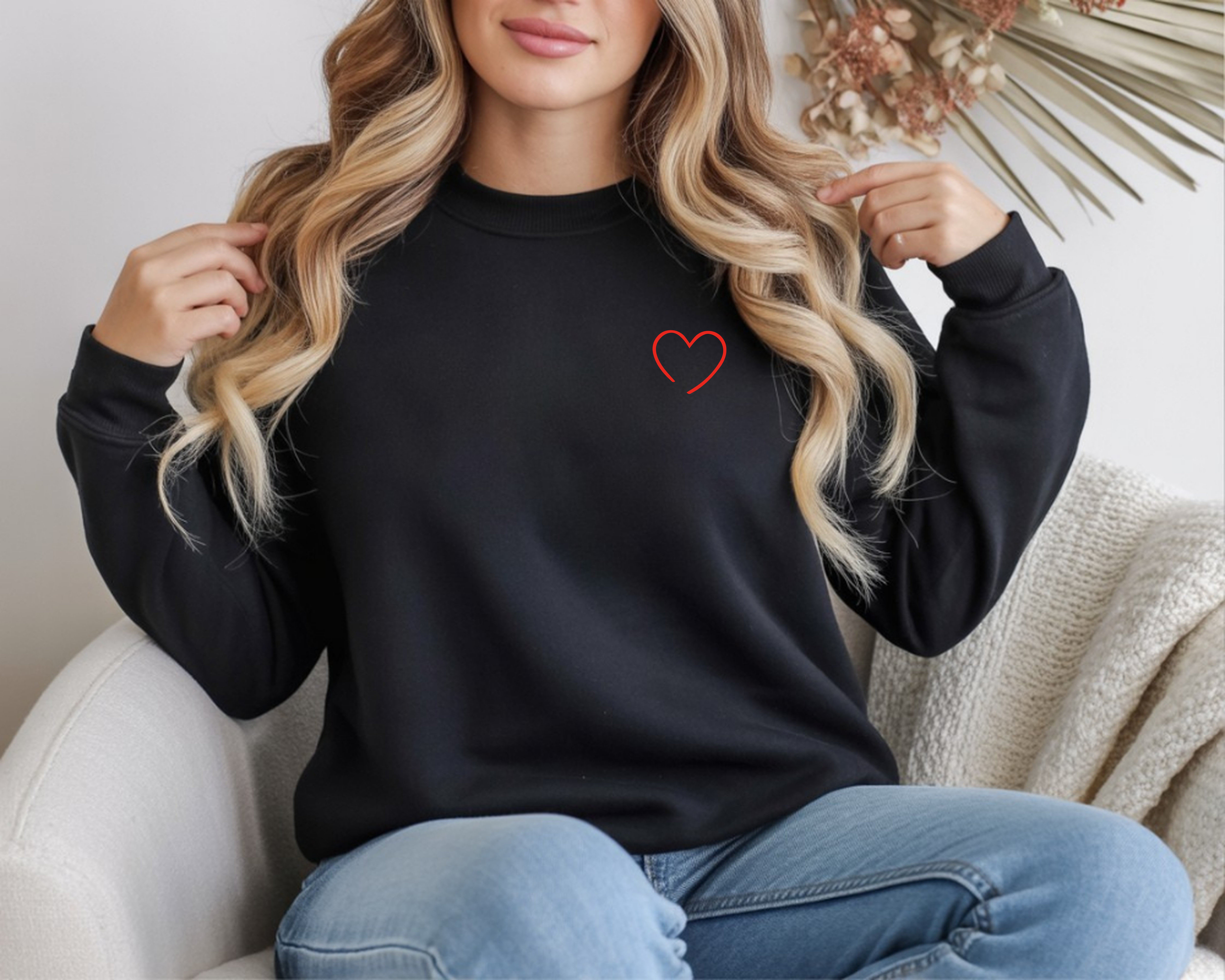 Minimalist Heart Embroidered Sweatshirt