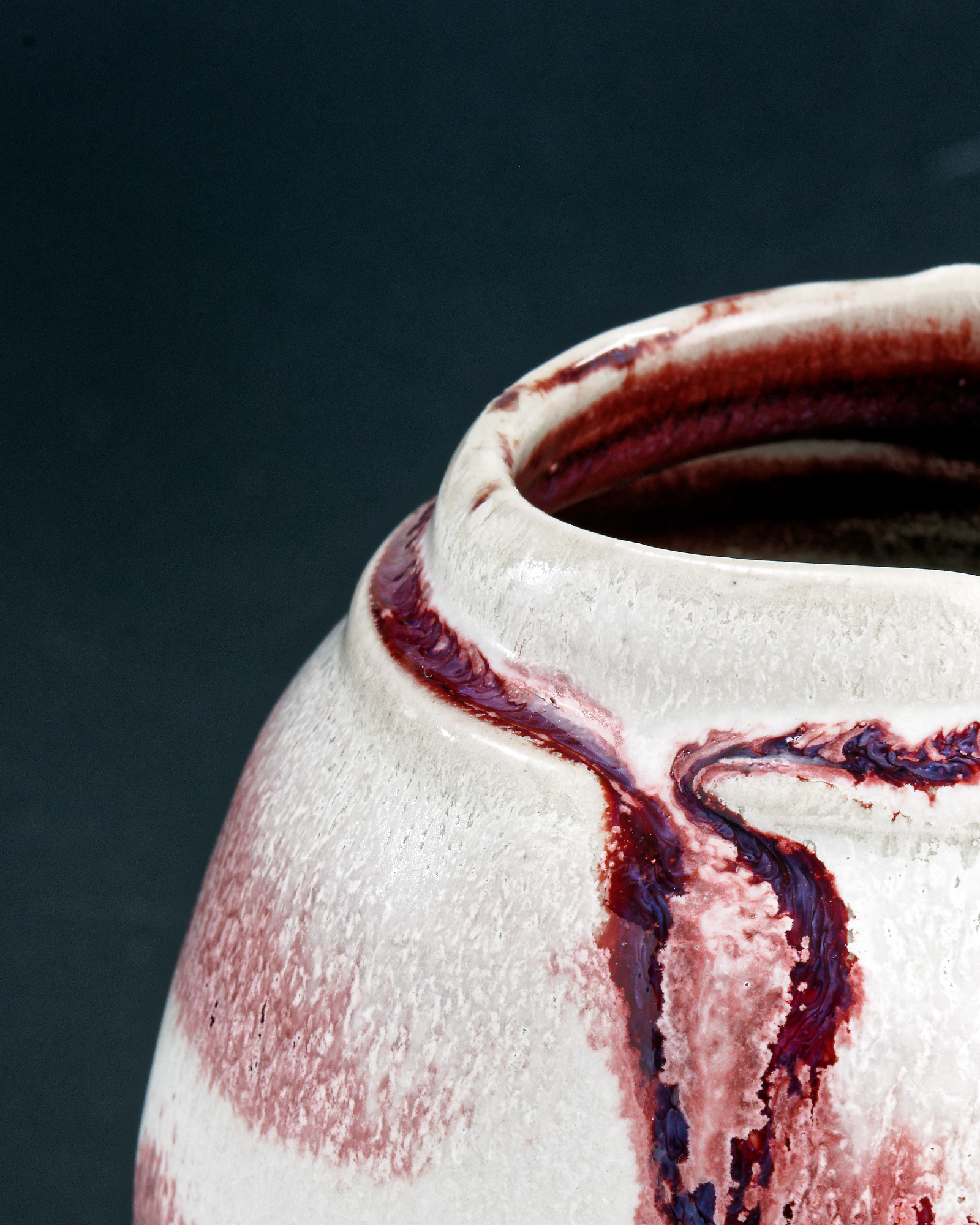 Vase en grés blanc hauteur 17 cm