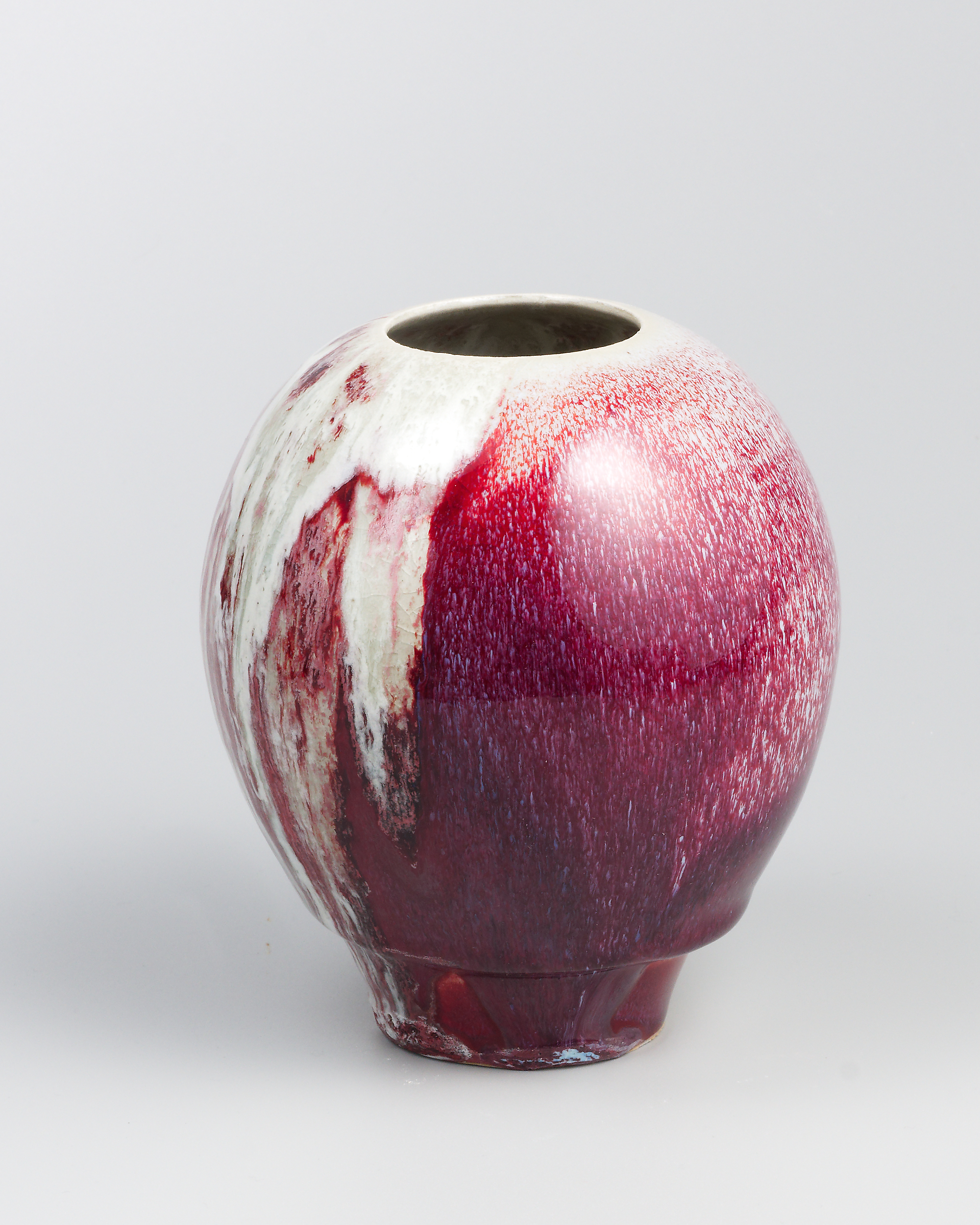 Vase en grés blanc hauteur 16 cm