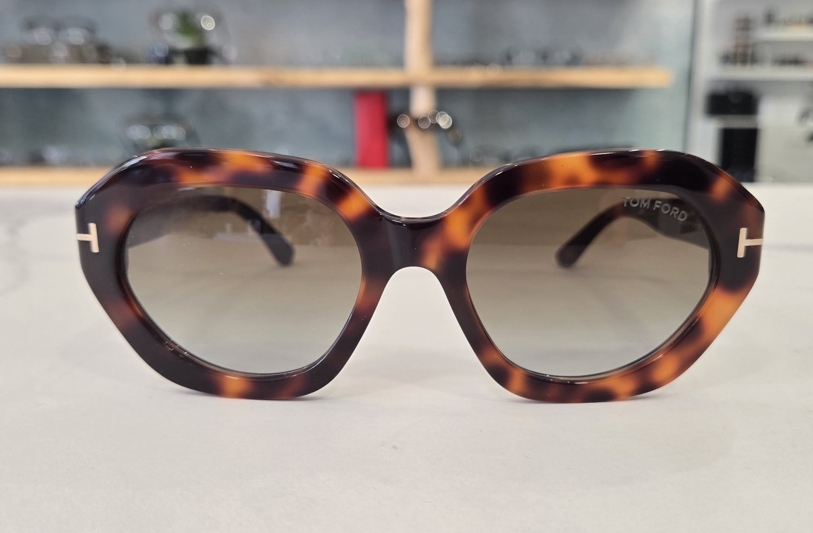 TOM FORD - MERYL-02
