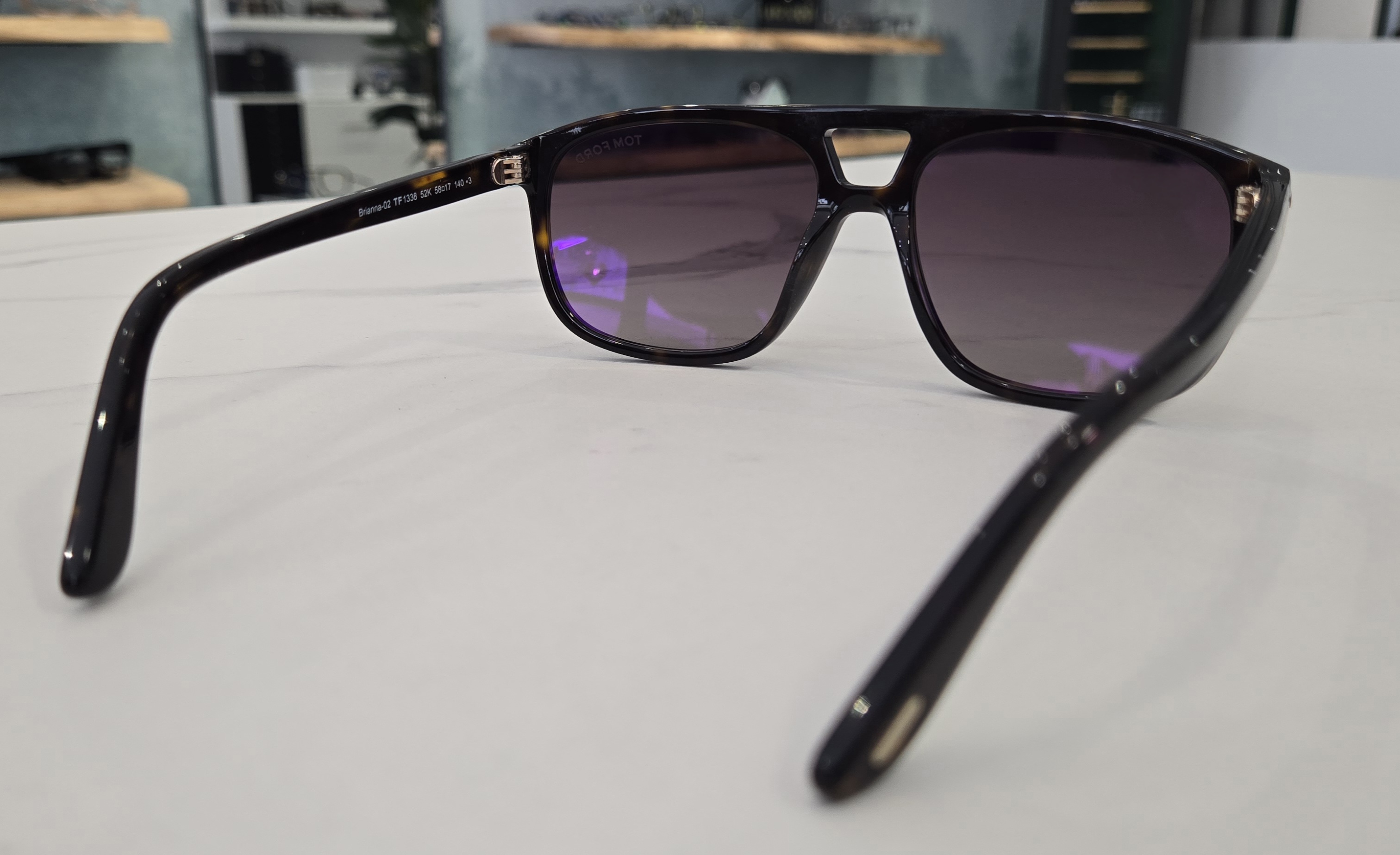 TOM FORD - BRIANNA-02