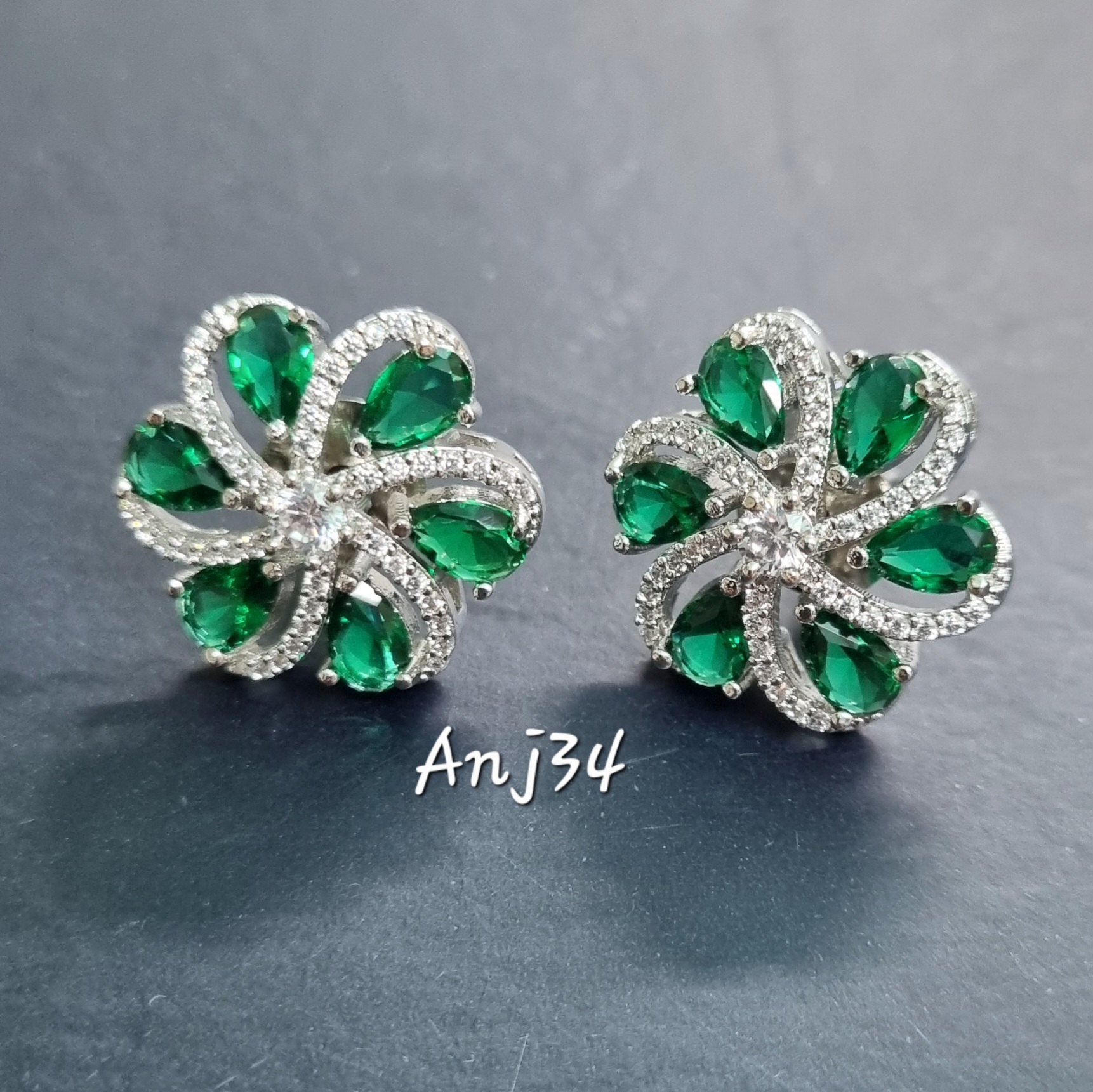 Emerald Flower Stud