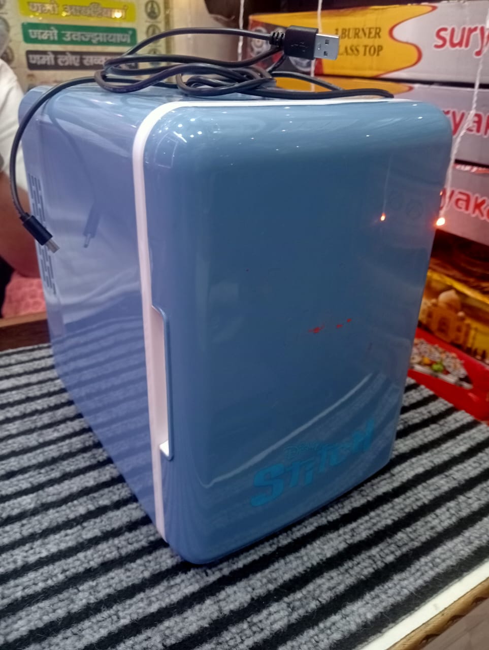 Portable Mini Fridge type C charger