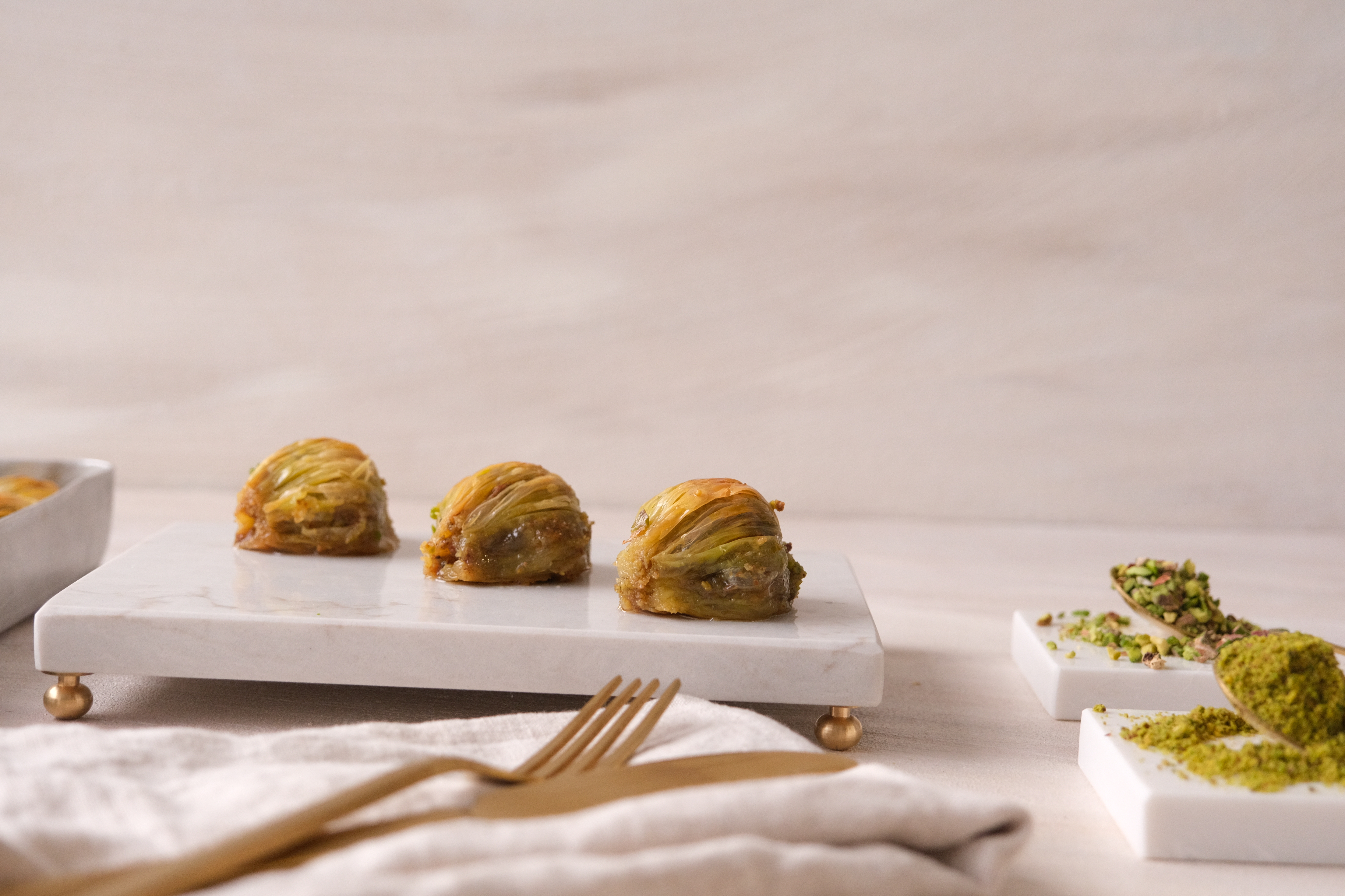 Fıstıklı Midye Tatlısı (1.5 kğ )