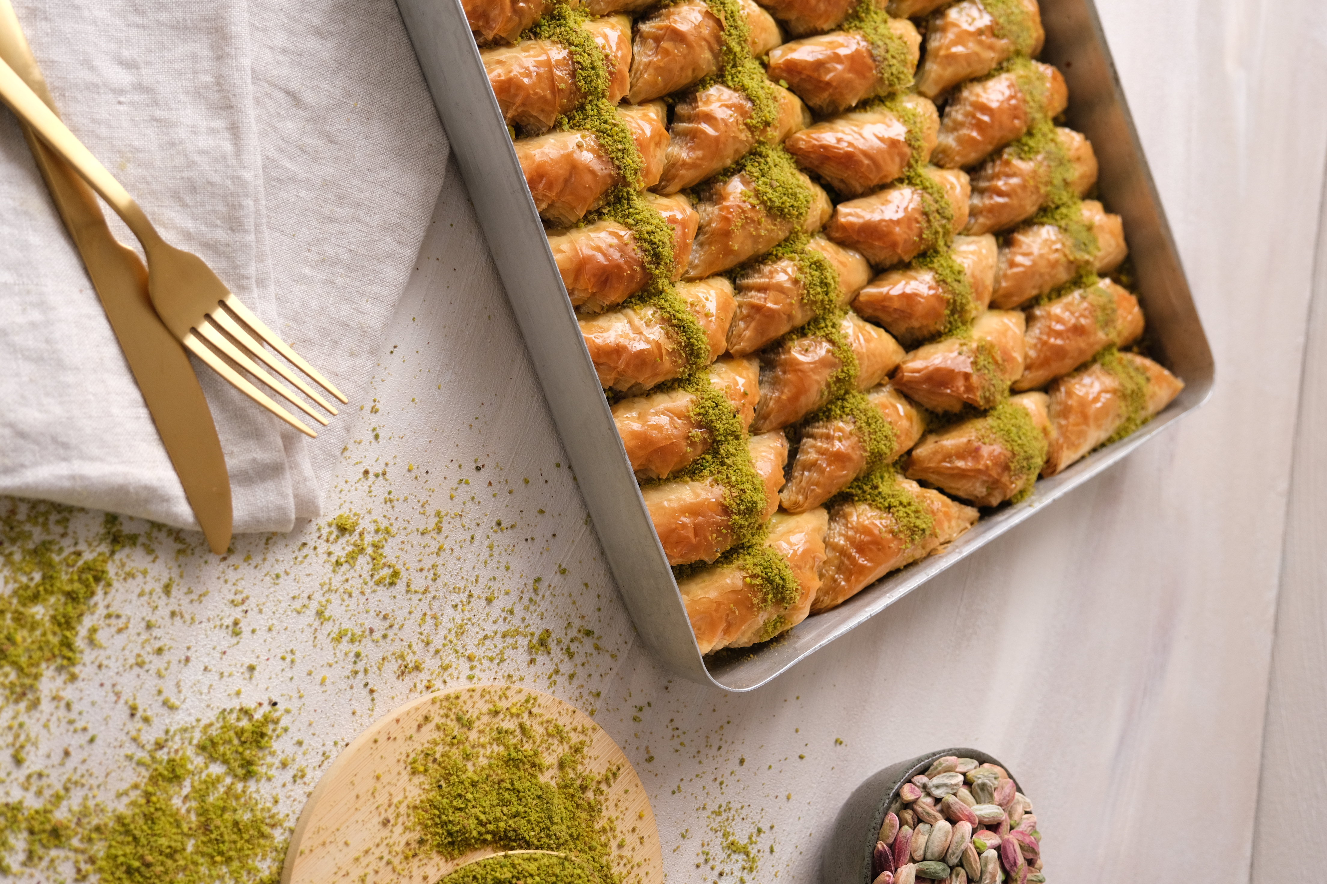 Fıstıklı Şöbiyet (1 Tepsi )