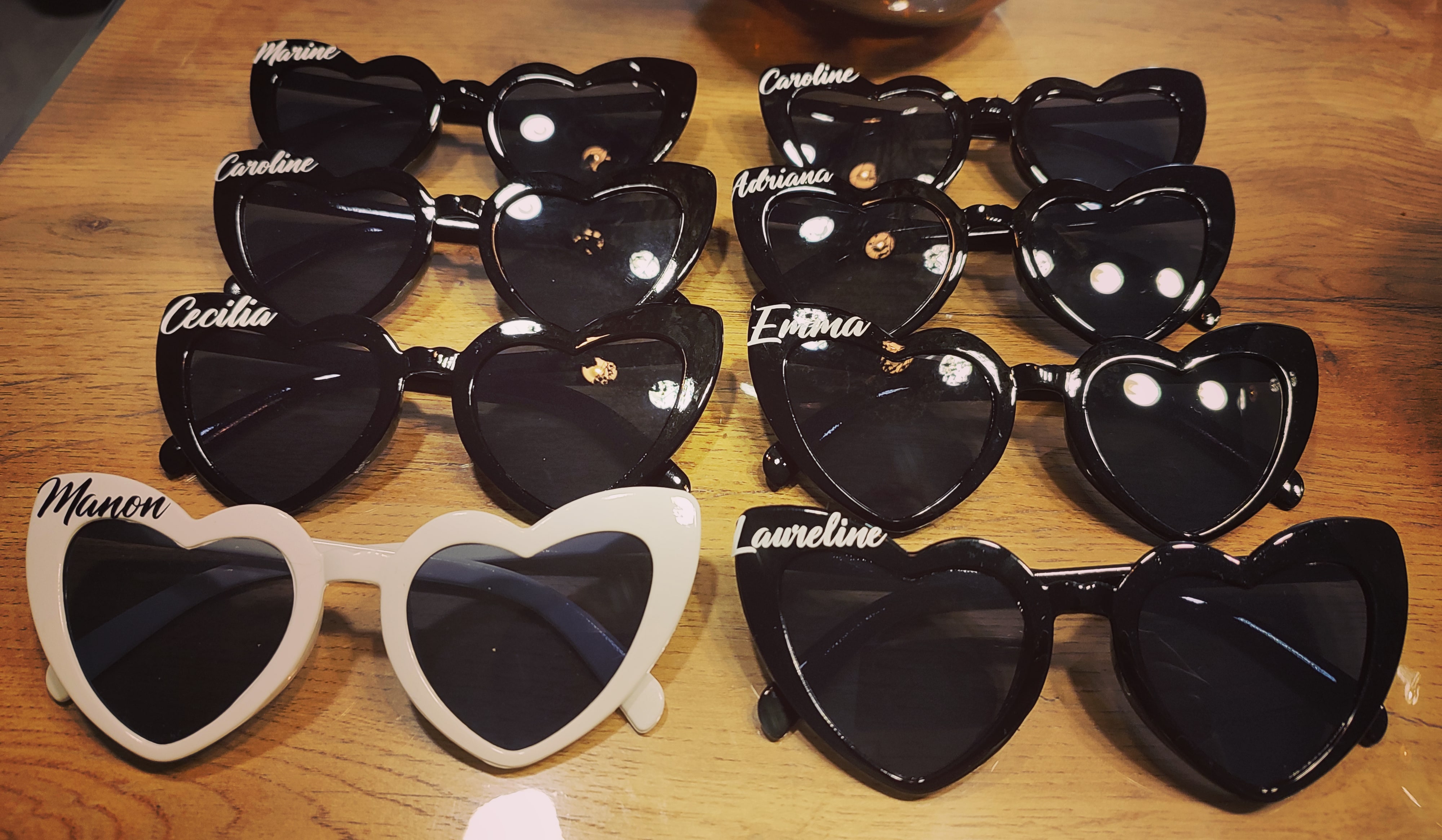 Lunettes de soleil cœur personnalisées