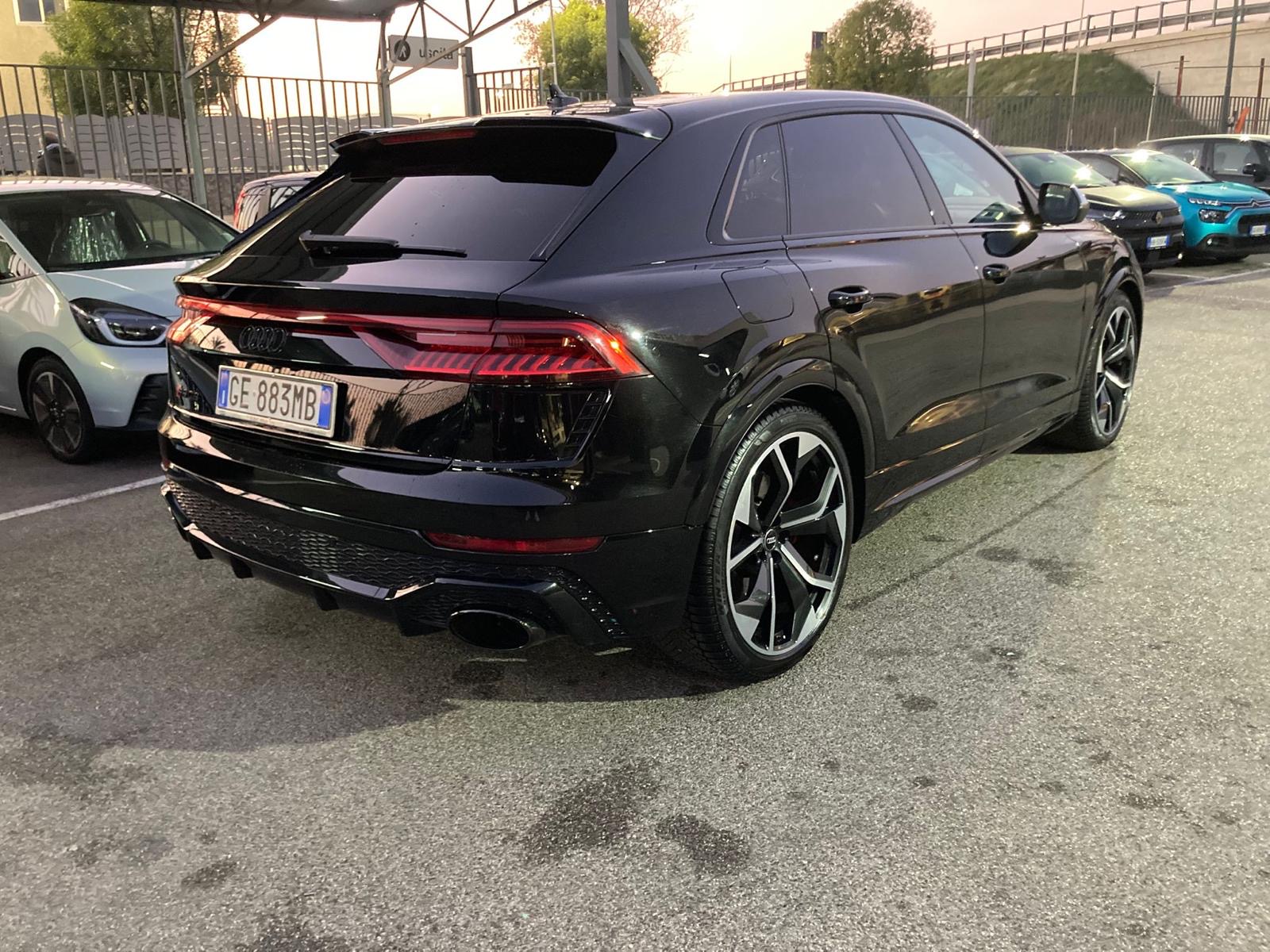 Audi RSQ8 4.0 TFSI quattro GEARBOX DAMAGE