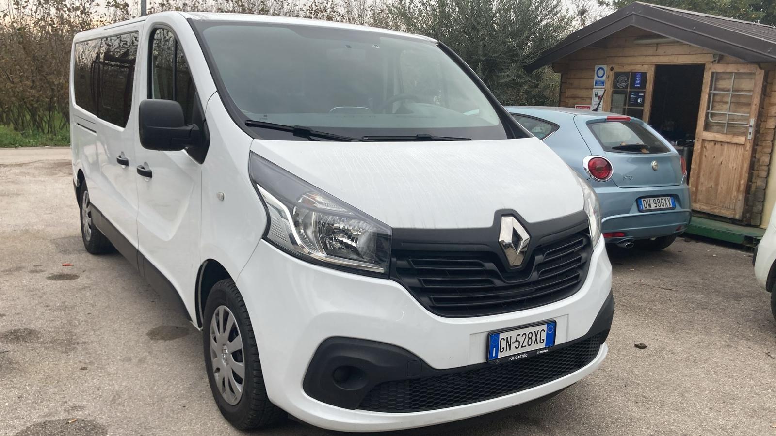 Renault Trafic Combi 9 posti