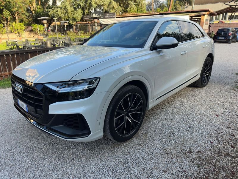 Audi Q8 50 TDI Quattro