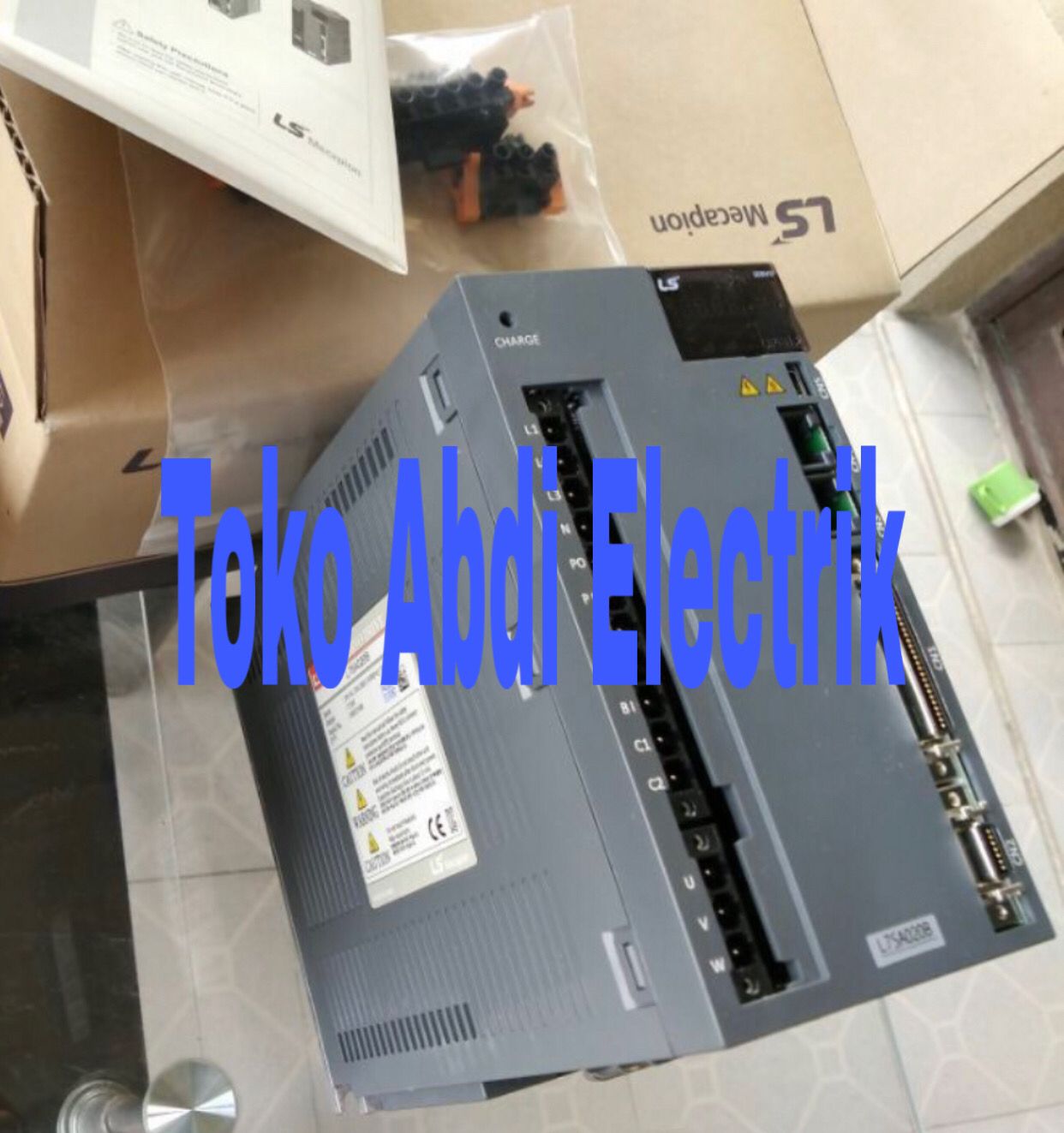 LS L7SA010A L7SA020A L7SA035A L7SA050A Servo Drive
