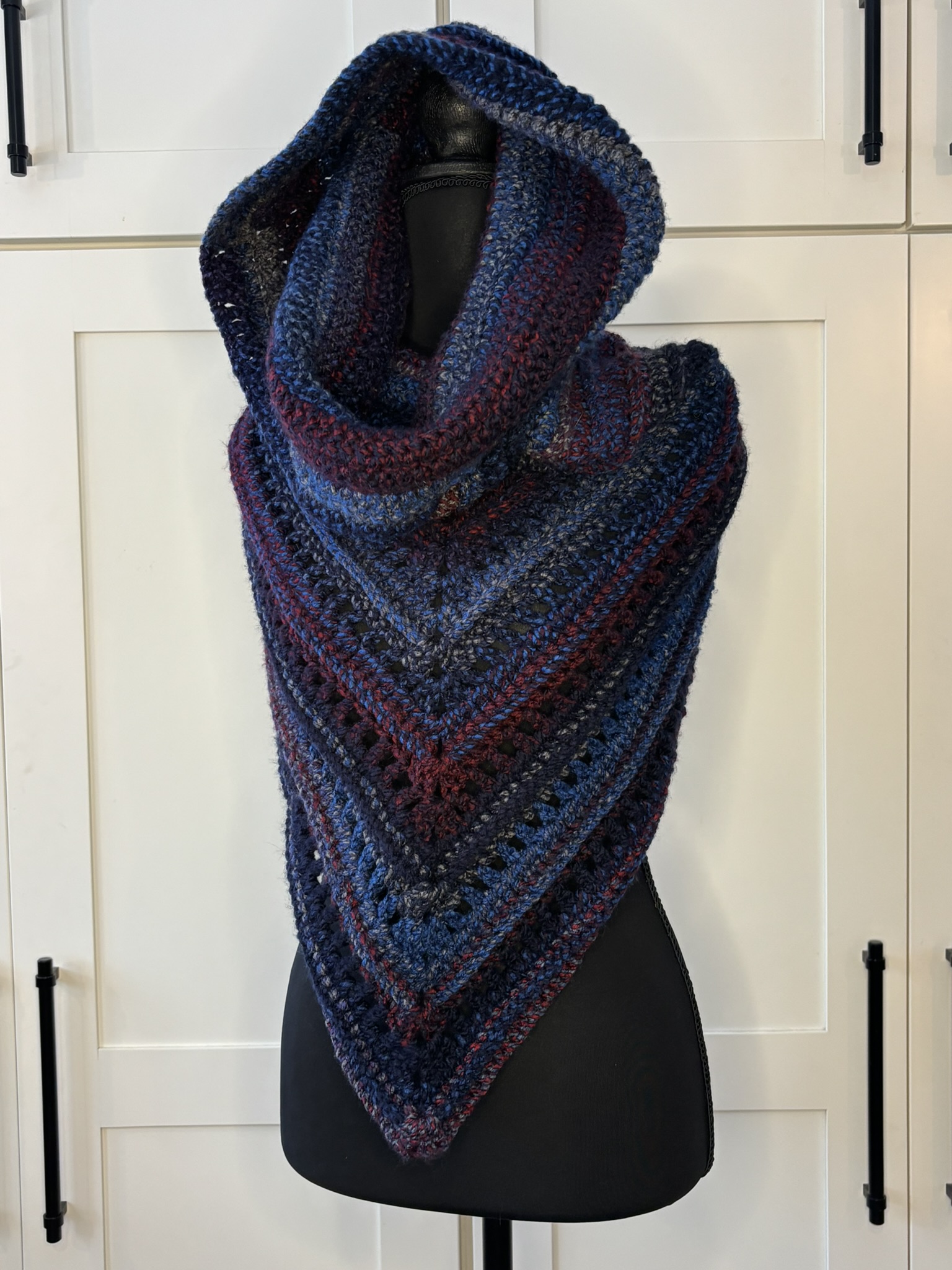 🌌 Midnight Wanderer Hooded Cowl