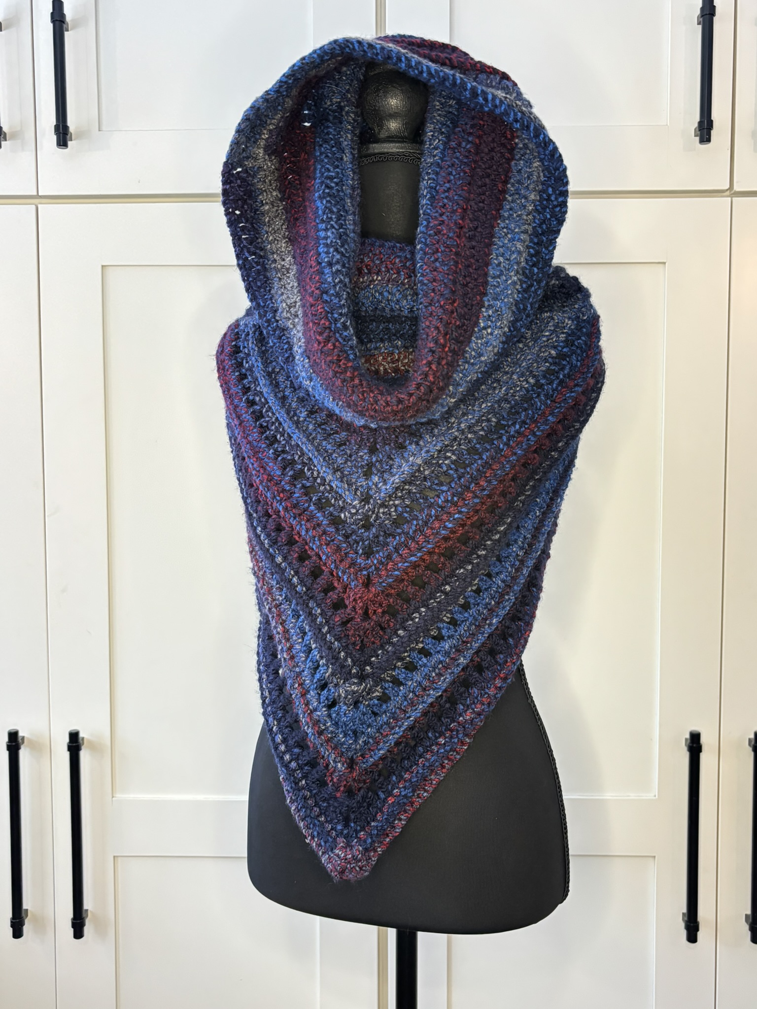 🌌 Midnight Wanderer Hooded Cowl