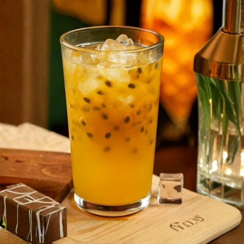 Dona Tereza - Caipirinha de Maracujá