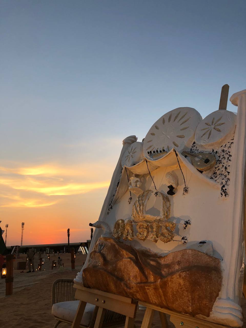 خدمة التصميم الفني المتوافق مع الهوية