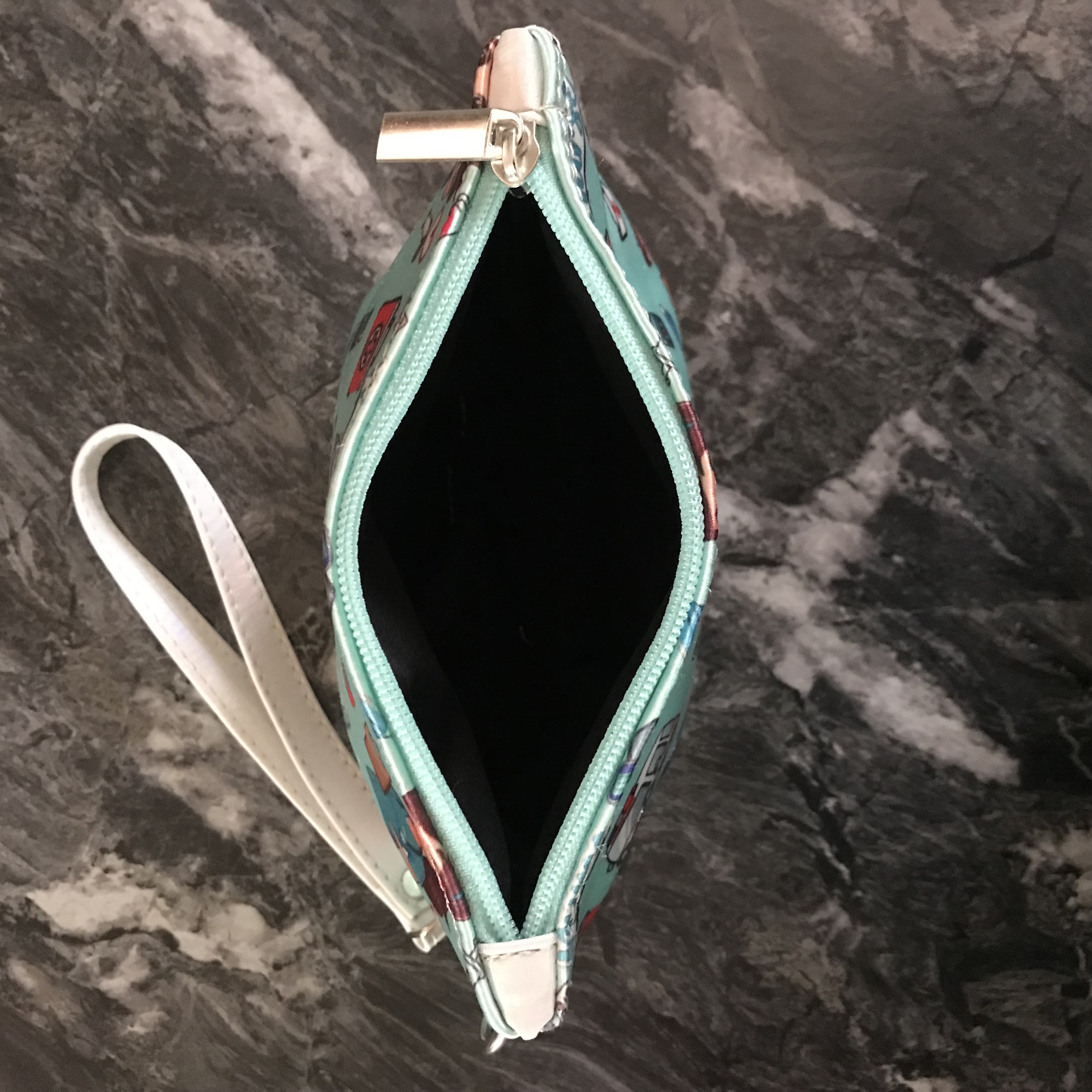 Cosmetiquera Mini Enfermera Doctora Menta