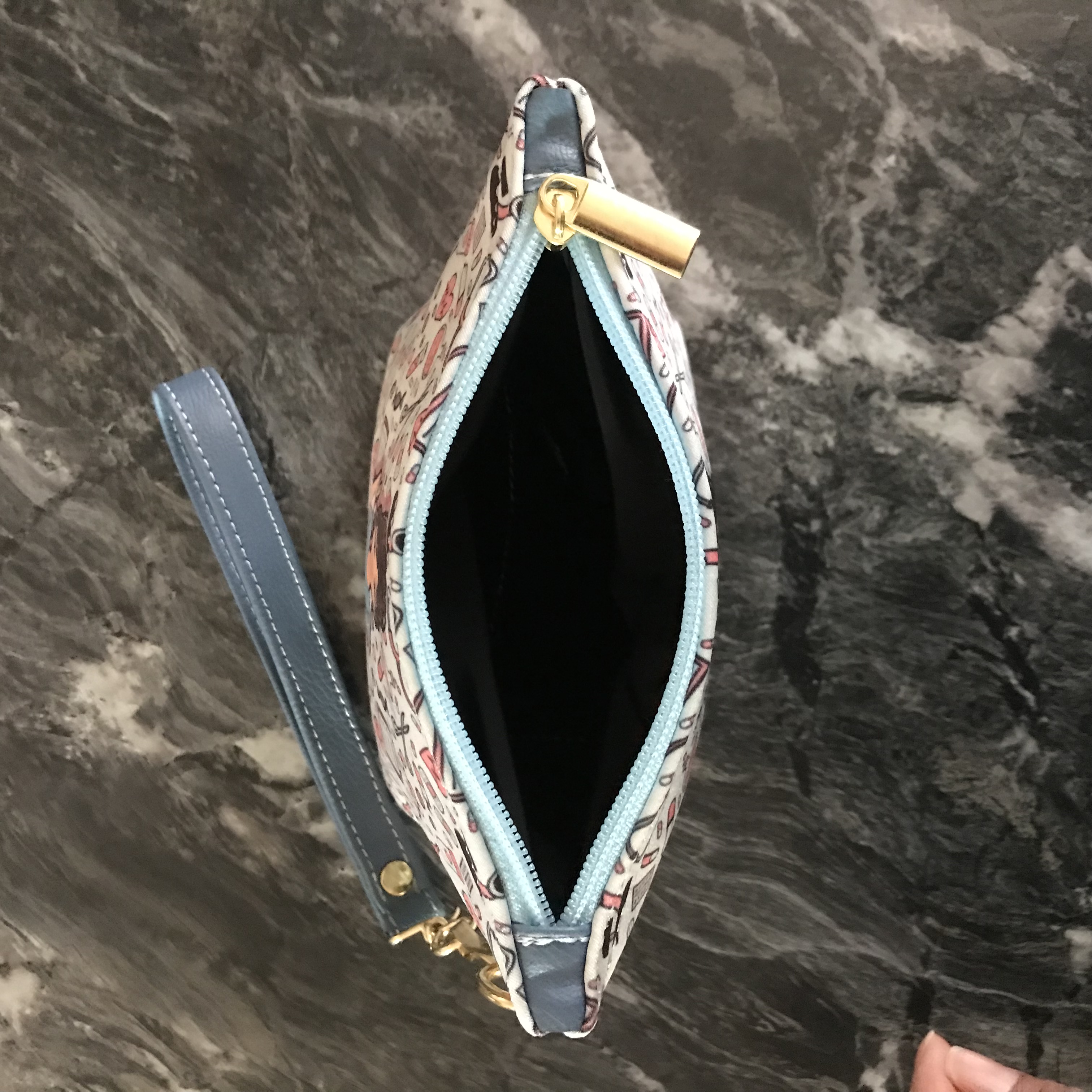 Cosmetiquera Mini Enfermera Doctora Blanco