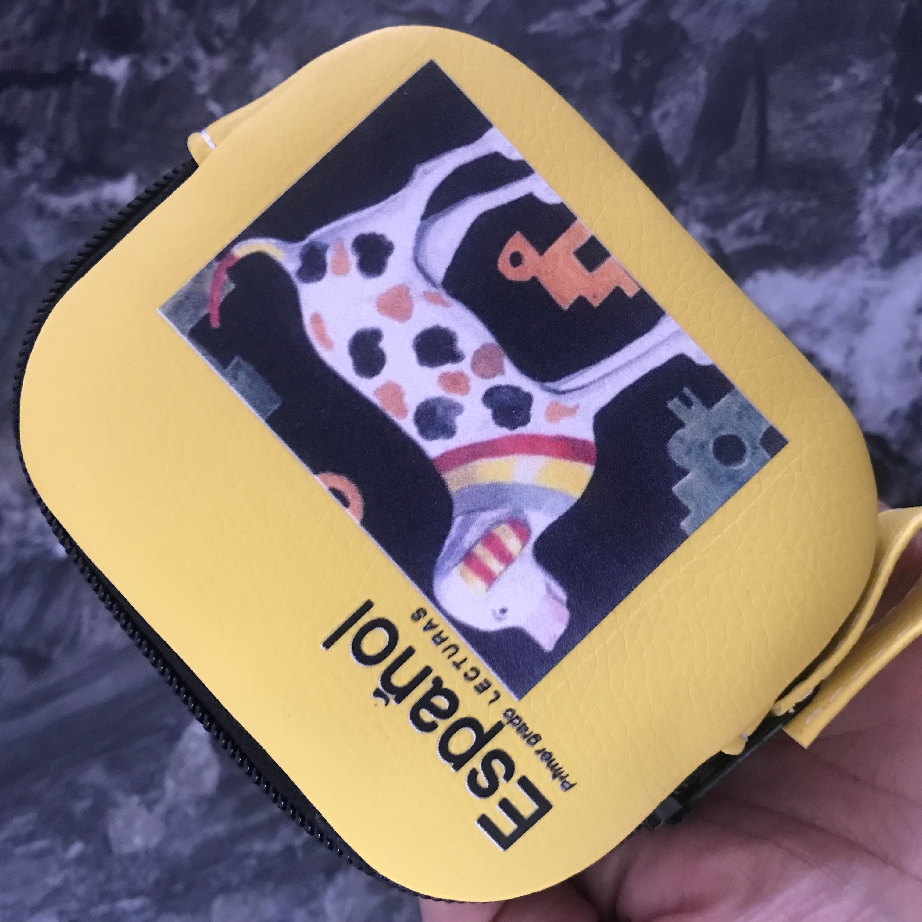 Monedero Libro Español