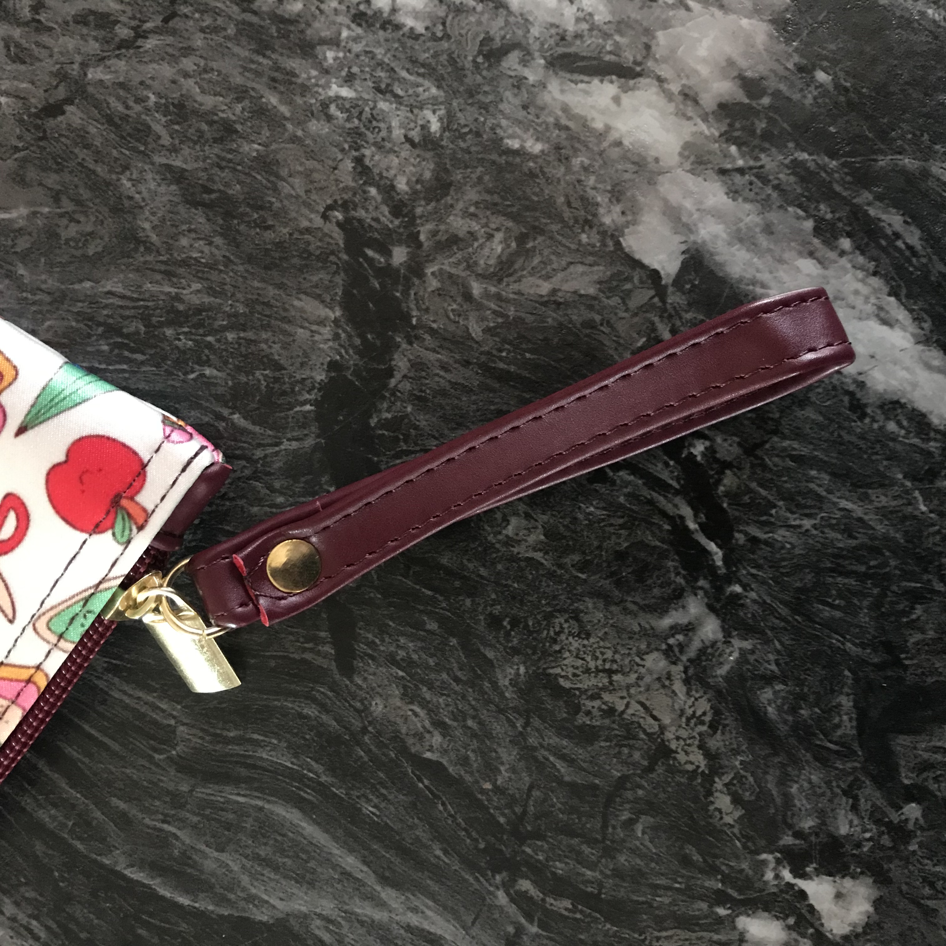 Monedero Maestra Cubos