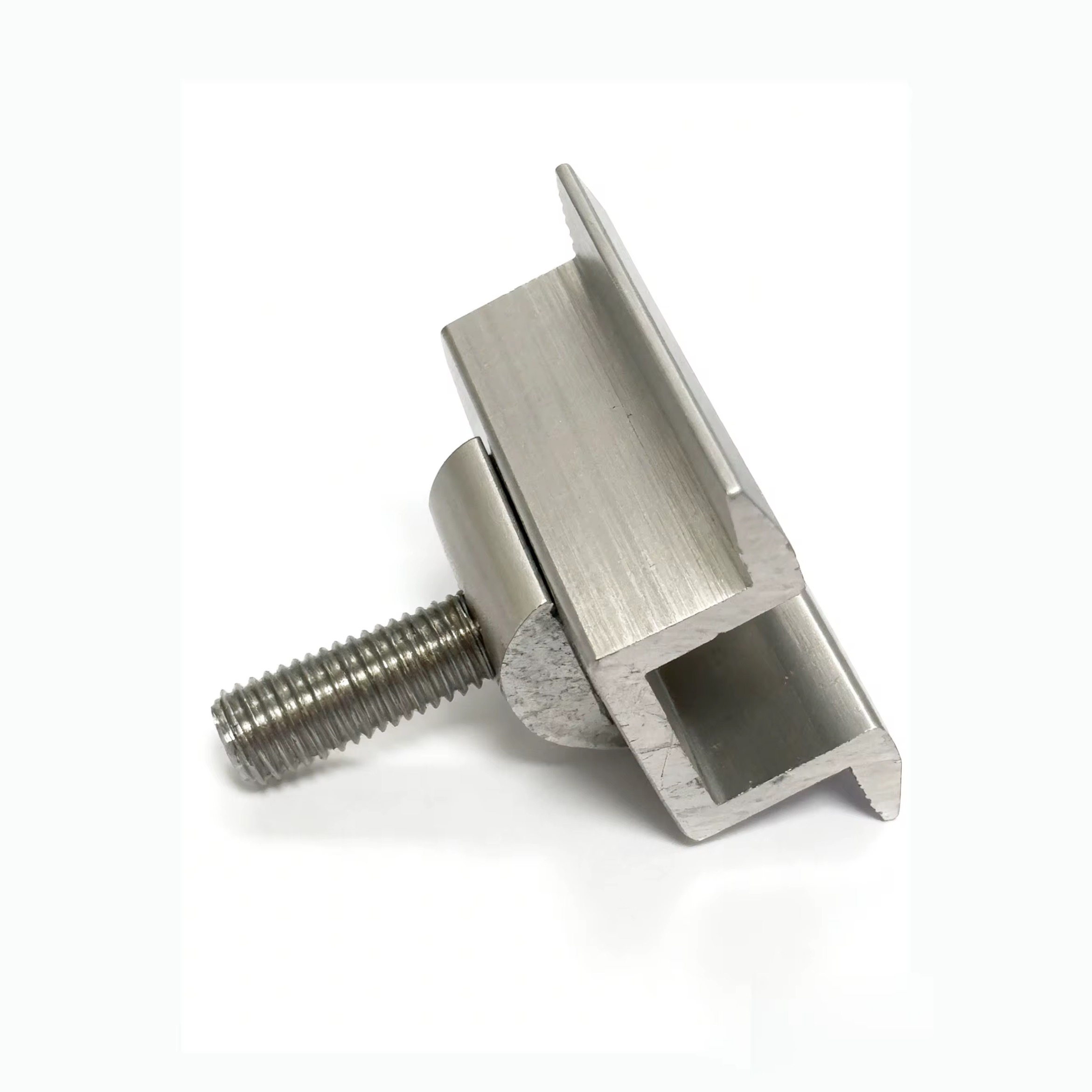 Herrajes y perfiles para paneles solares 