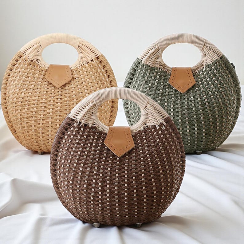 Boho Rattan Shell Bag | Handwoven Straw Purse | Summer Beach Tote | Wicker Clutch | Round Top Handle Bag for Women | Bohemian Handbag